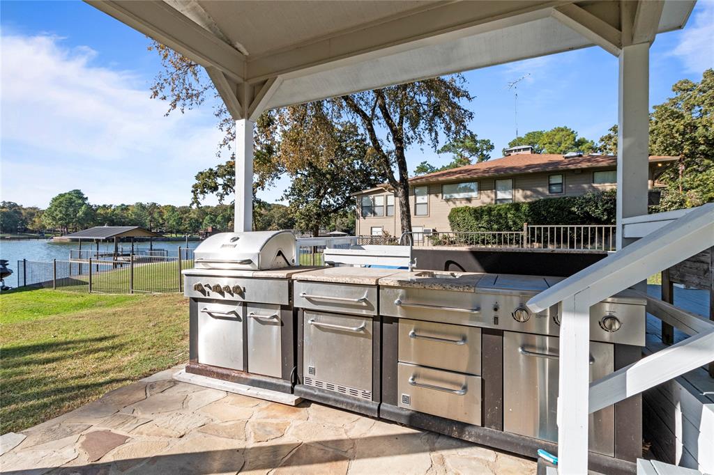 Bushwhacker Peninsula Sub - Residential