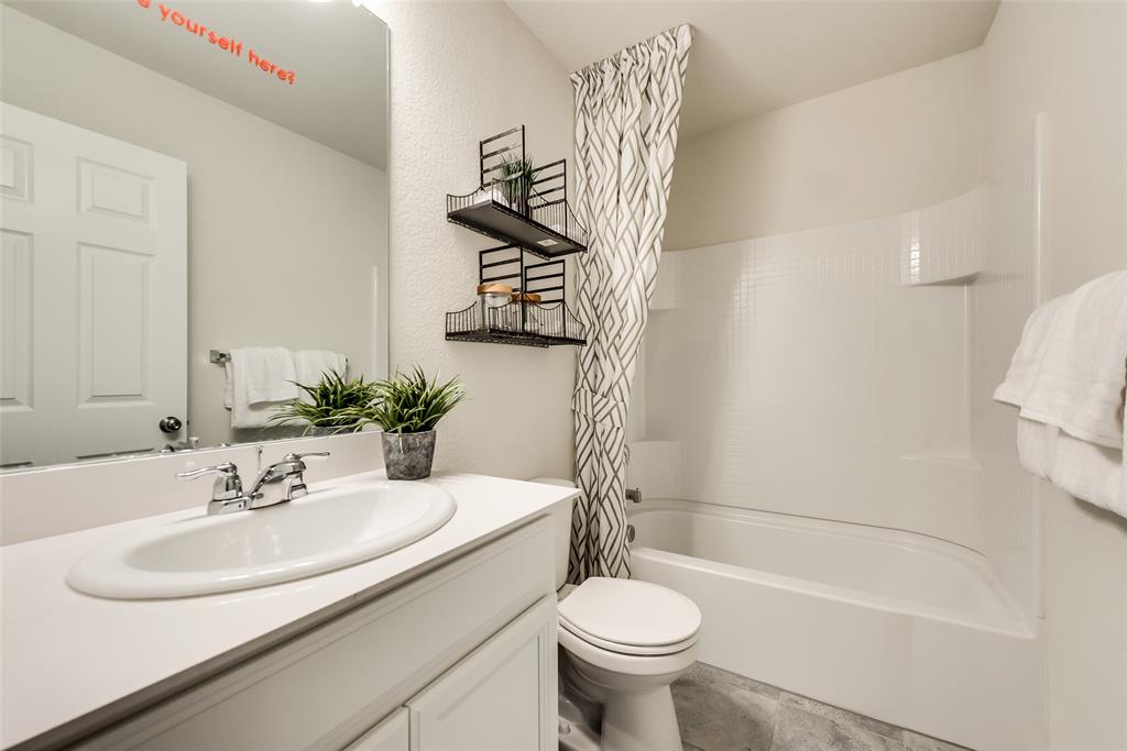 Travis Ranch 30s - Residential