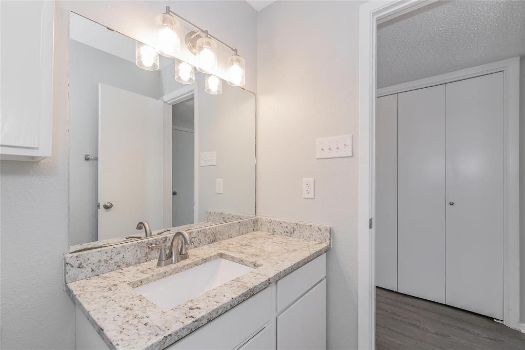 Chamberlain Arlington Heights 2nd - Residential Lease