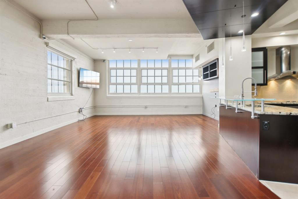 2600 W 7th Street 1539
