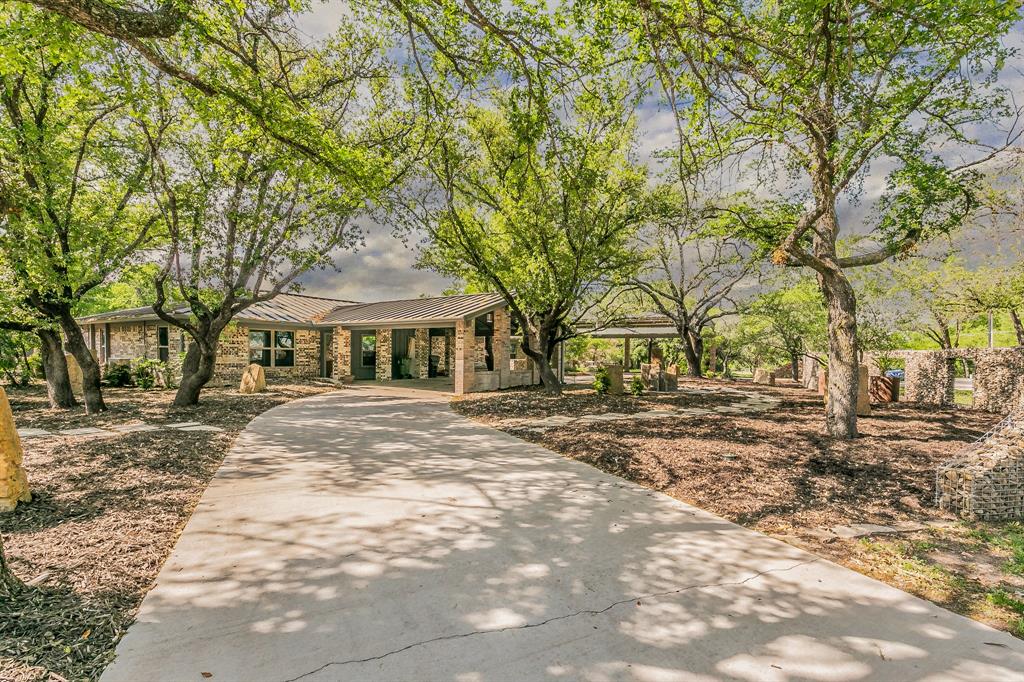 712 Squaw Creek Road