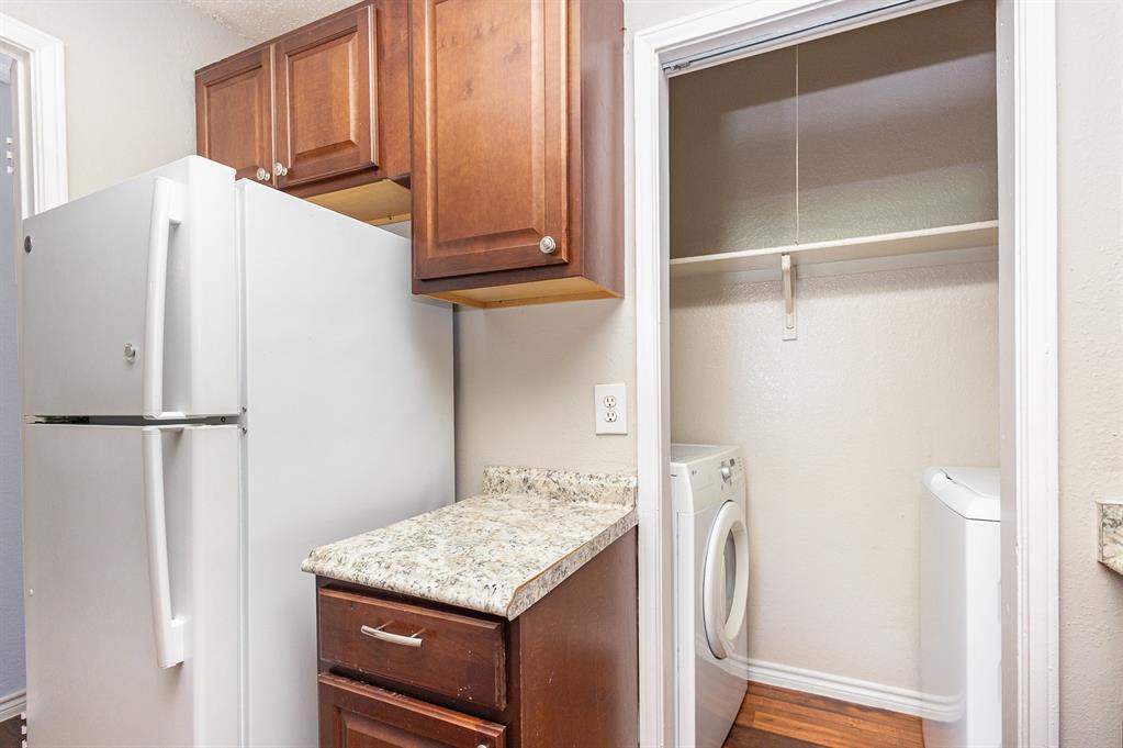 Meadows Condo - Residential