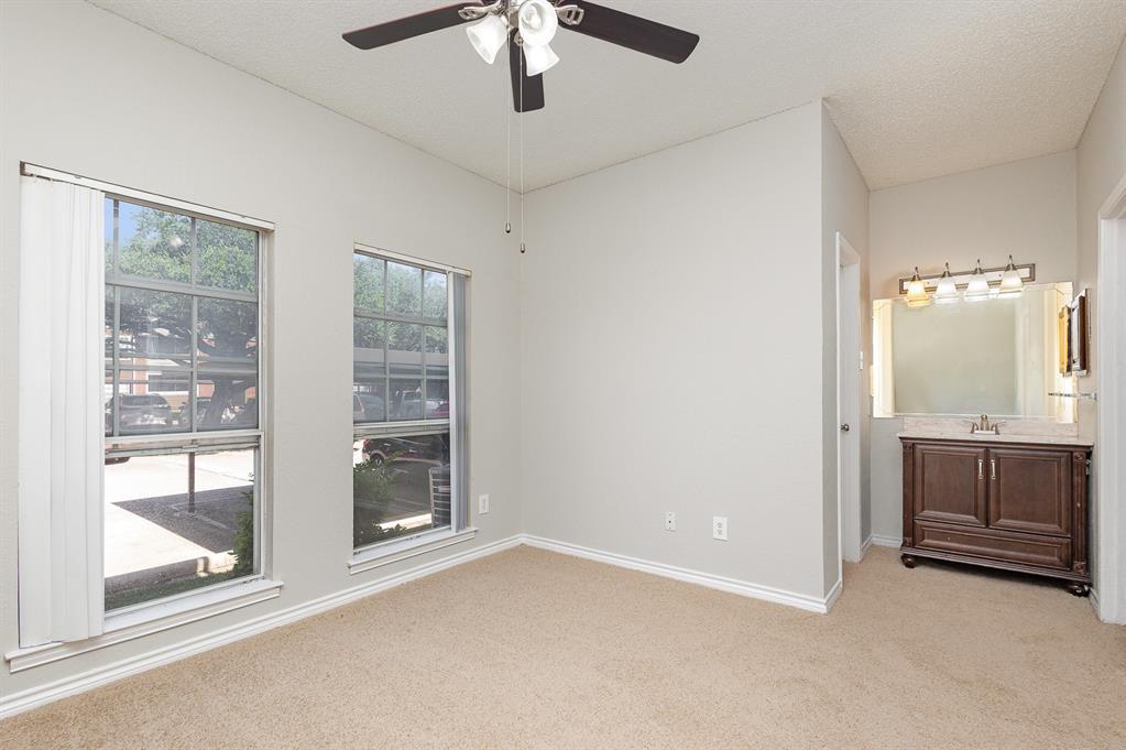 Meadows Condo - Residential