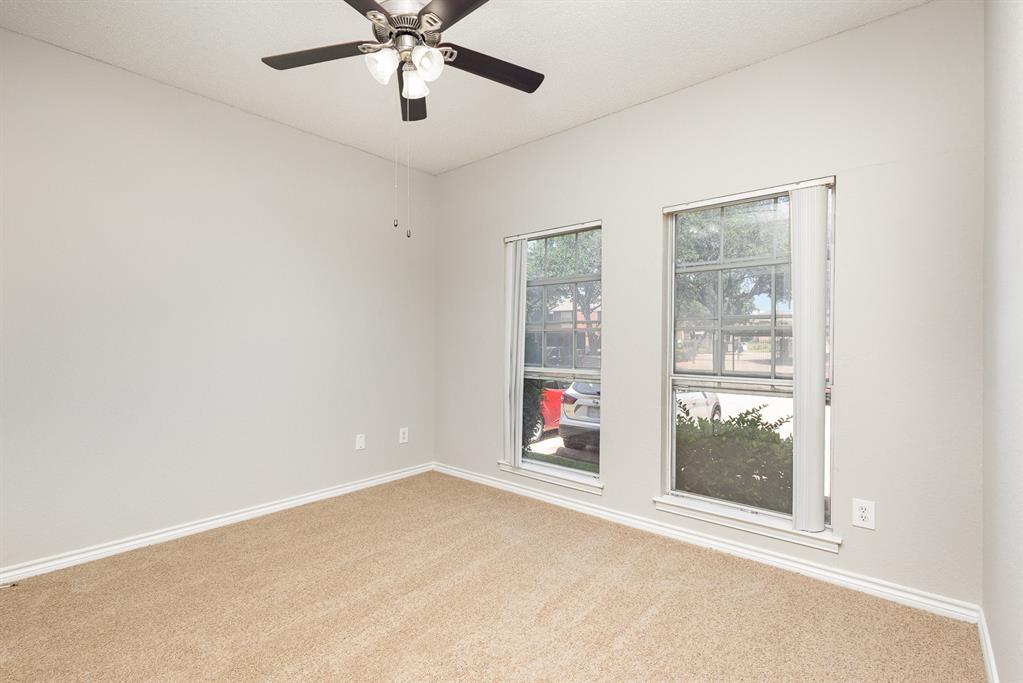 Meadows Condo - Residential