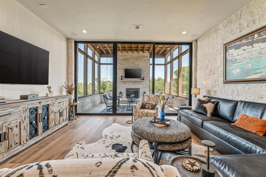 Cottages at Rough Crk Lodge - Residential