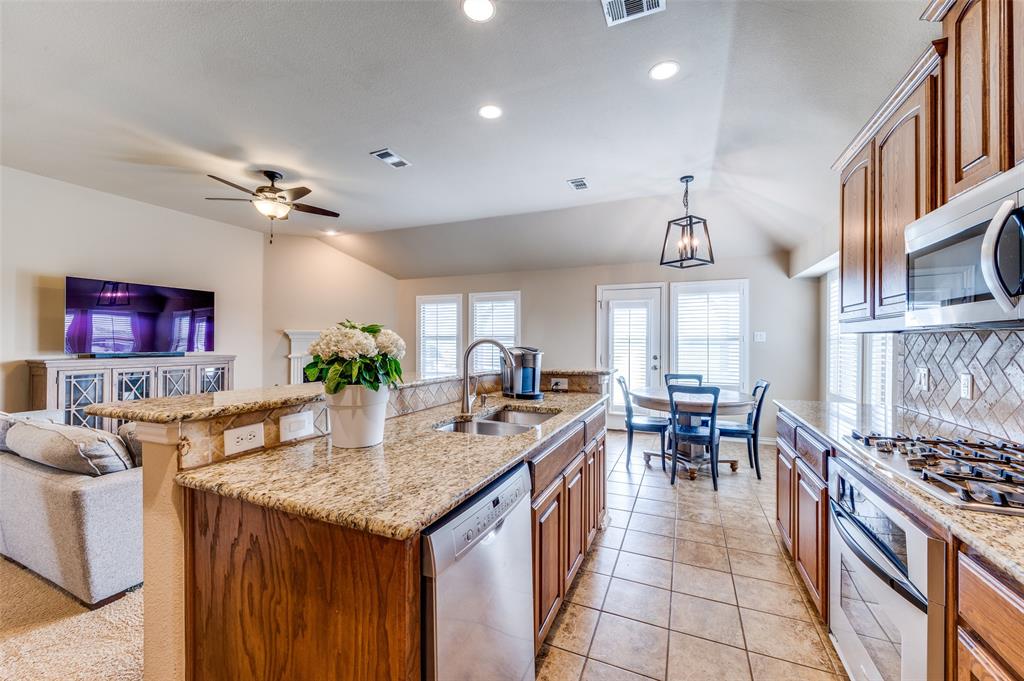 Sunset Pointe Ph Eleven - Residential