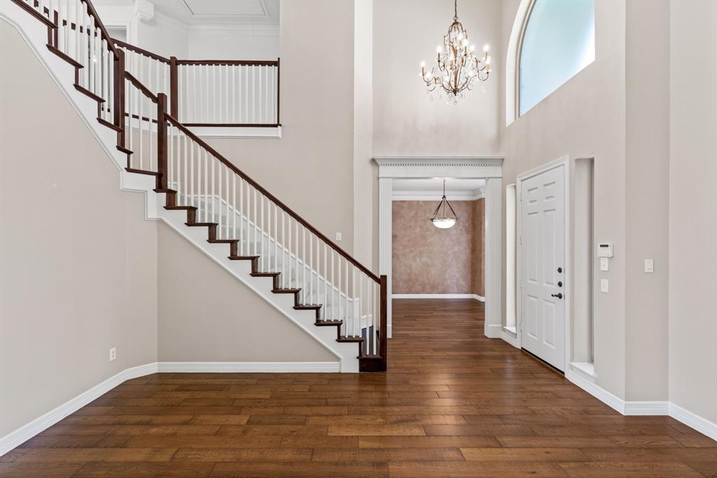 5001 Hudson Drive
