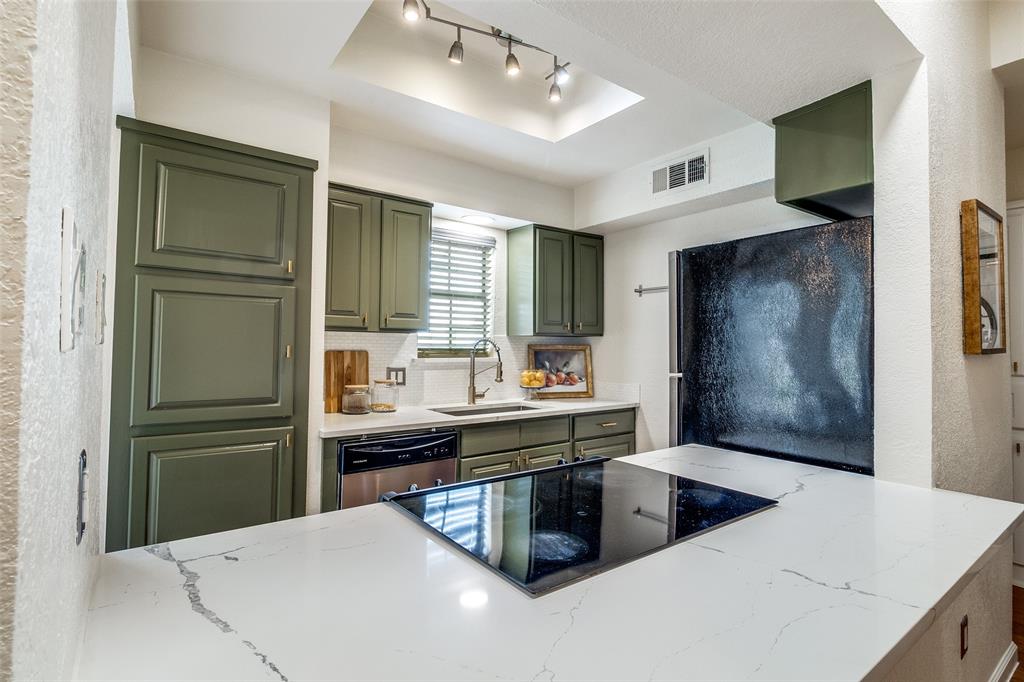 218 N Beacon Street 102