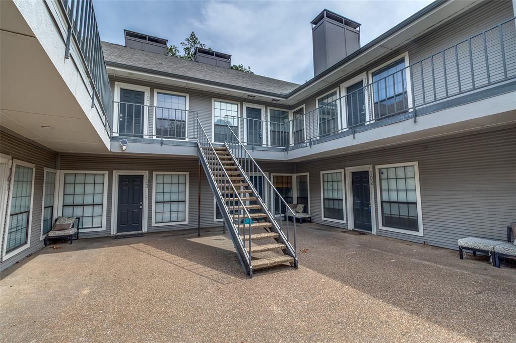 Beacon Street Living Condo - Residential