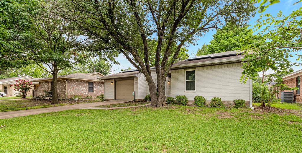 908 Meadowdale Drive