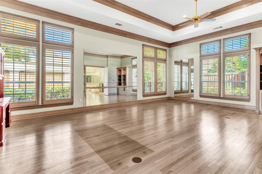 Willow Bend Place - Residential