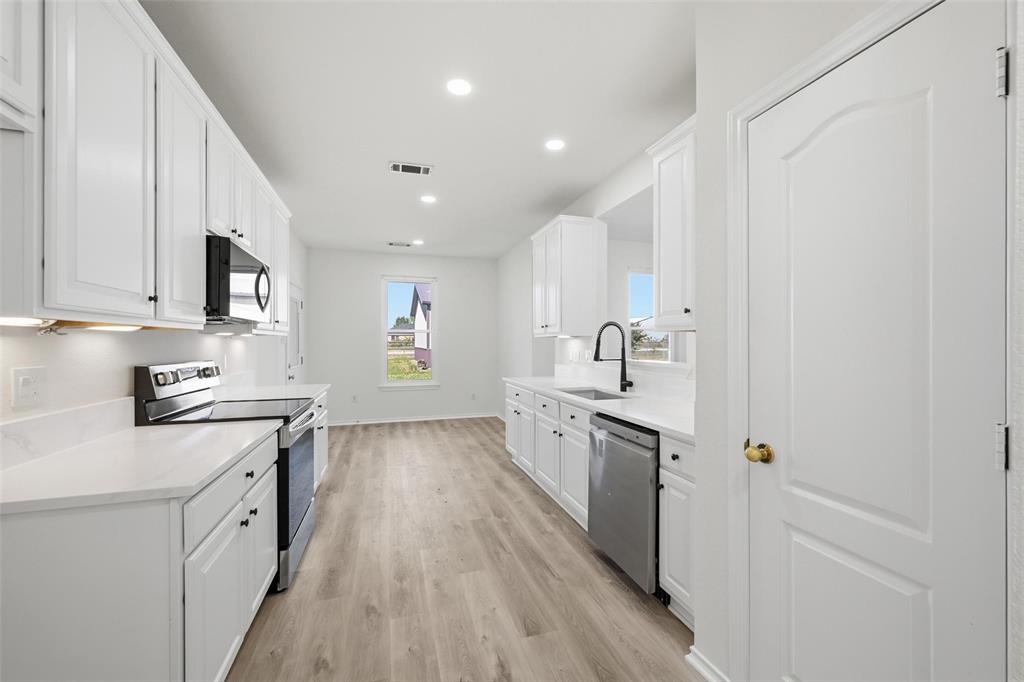 Crossing Ph III Sec I The - Residential