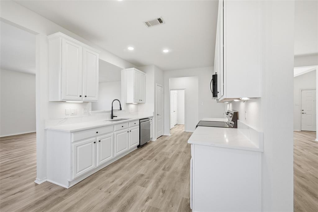 Crossing Ph III Sec I The - Residential