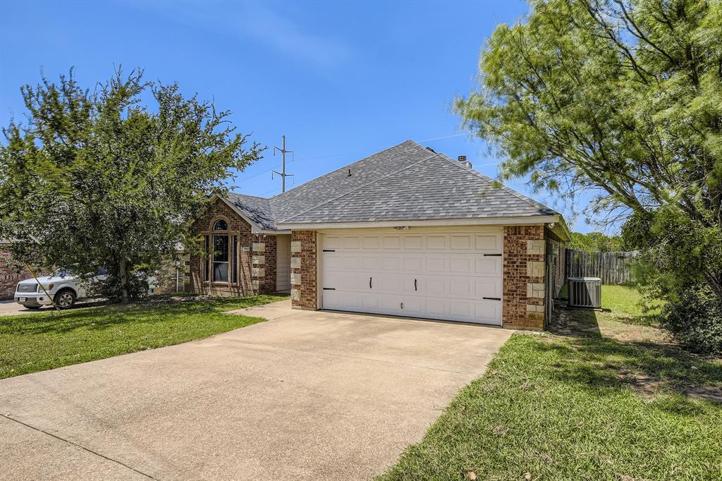 7330 Mistletoe Trail