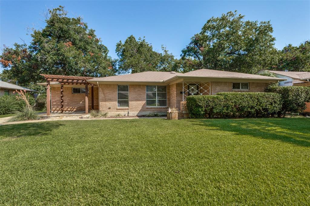2733 Whitewood Drive