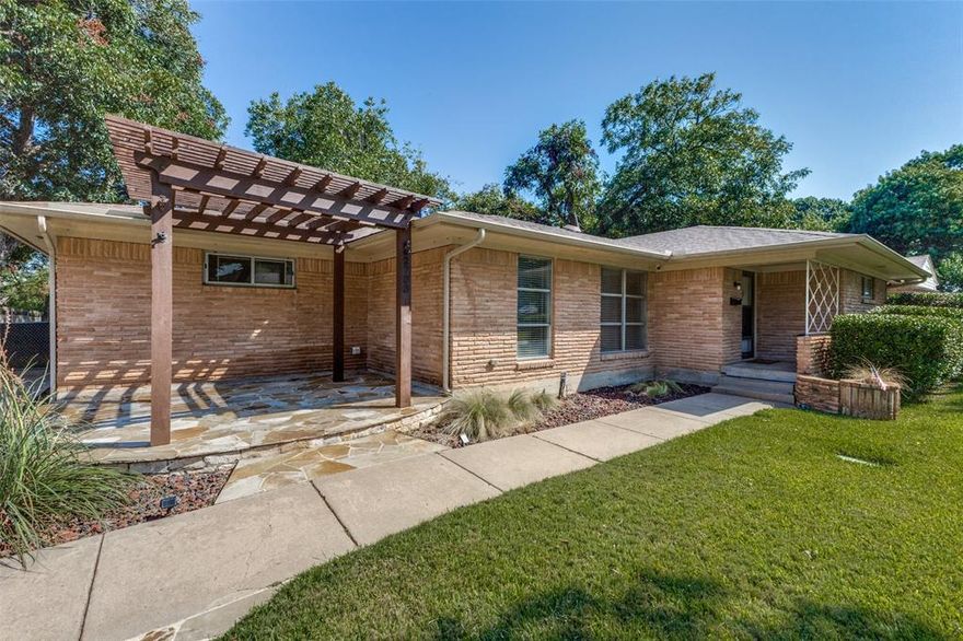 Welcome to this beautifully updated 3-bedroom, 2-bath single-story home in Southwood Estates! Inside, you’ll find a charming formal living and dining area alongside a cozy family room that looks out onto the expansive backyard. The bright, eat-in kitchen offers space for a breakfast table and is open to the family room, creating a seamless connection for entertaining guests or socializing while meals are prepared. The spacious primary suite includes it's own private bathroom with dual sinks and a tiled shower. Two additional bedrooms provide versatility for guests or a home office. Enjoy the outdoors with a rear patio, a wooden fence installed in 2024, and plenty of yard for play or relaxation. Updates include  Foundation repair,  completed 2025, HVAC system 2024, and roof replaced 2021! Ductwork was cleaned Fall 2025. With easy access to Loop 12, I-35, and close proximity to Kiest Park, Kiestwood Trail and the Oak Cliff Nature Preserve, don't miss this move-in ready gem!