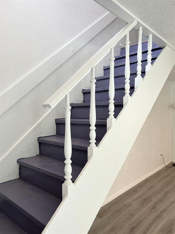 Two Worlds Apollo 01 - Residential