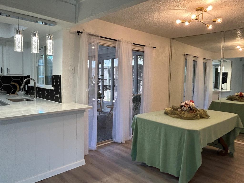 Two Worlds Apollo 01 - Residential