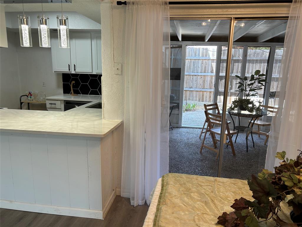 Two Worlds Apollo 01 - Residential