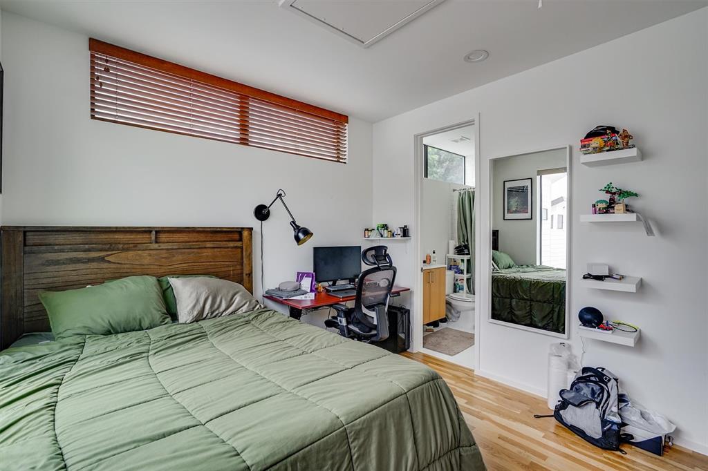 ROSS CONDOMINIUM - Residential Lease