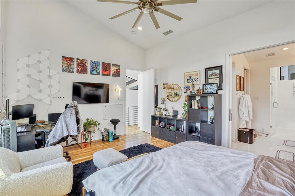 ROSS CONDOMINIUM - Residential Lease