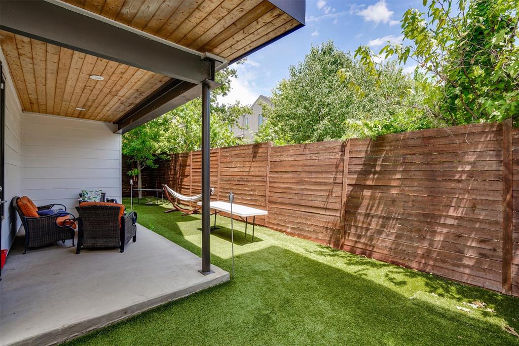 ROSS CONDOMINIUM - Residential Lease