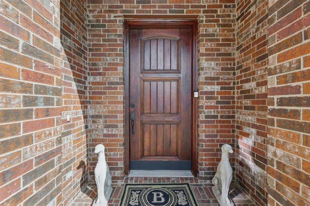 3002 Spring Hill Lane