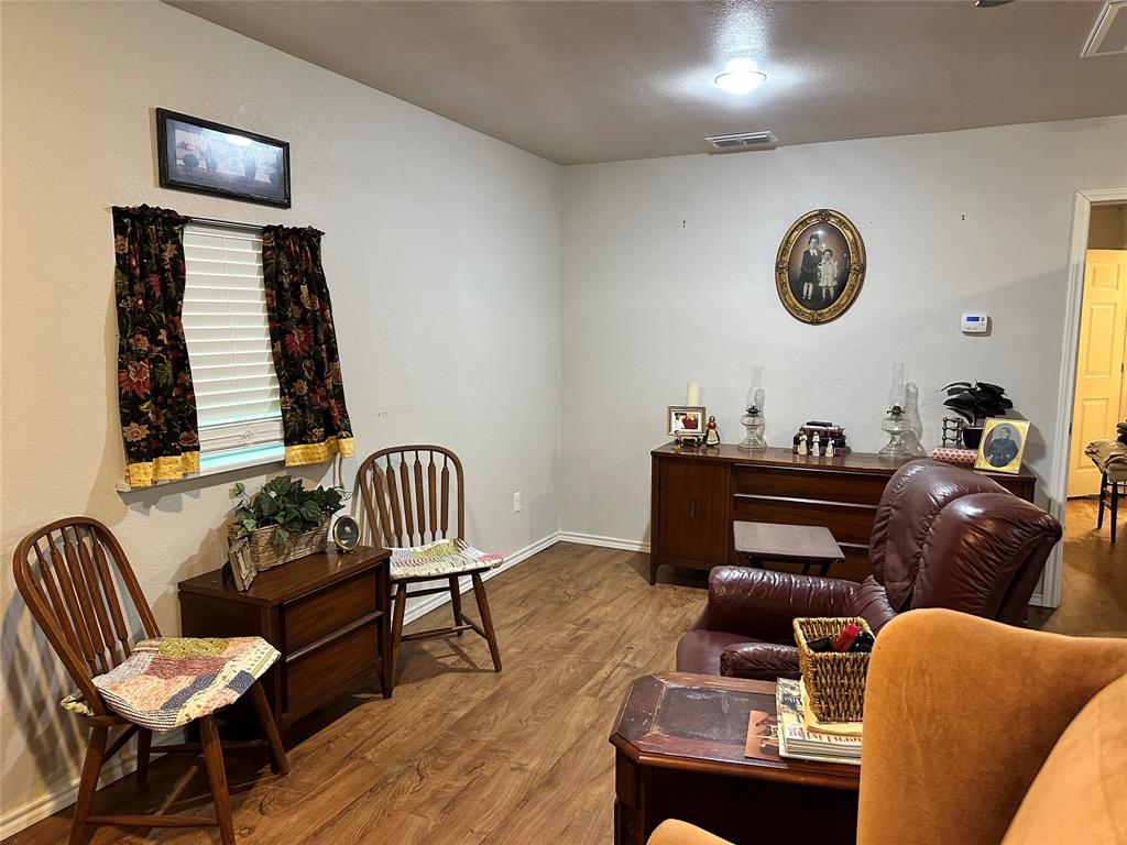 Mineola Townsites - Residential