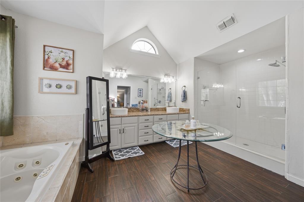 Country Club Place - Residential