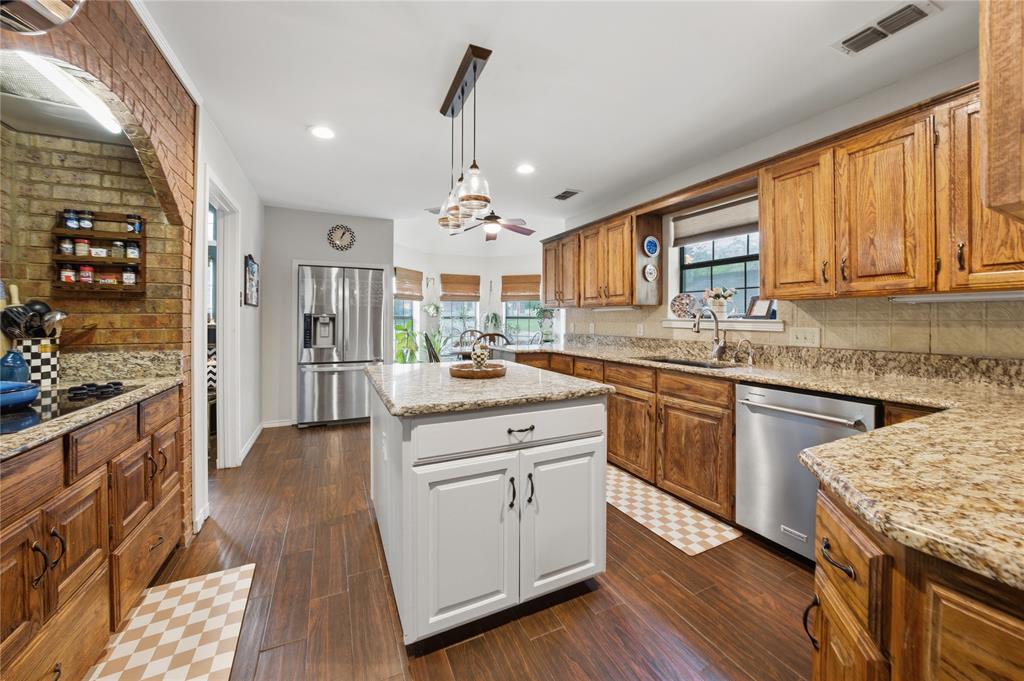 Country Club Place - Residential