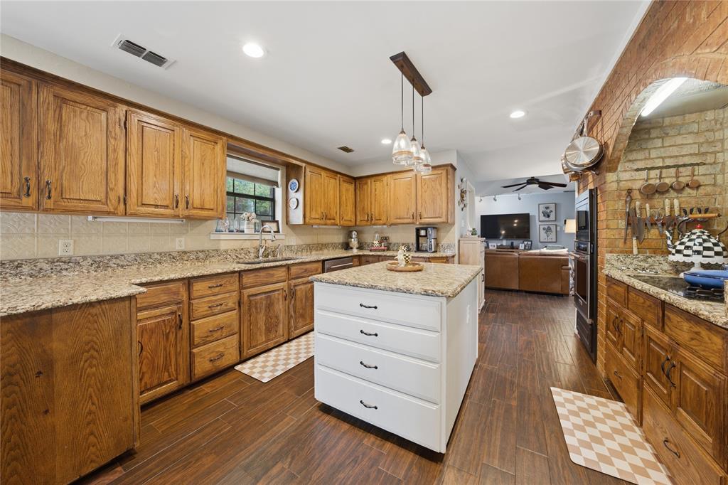 Country Club Place - Residential