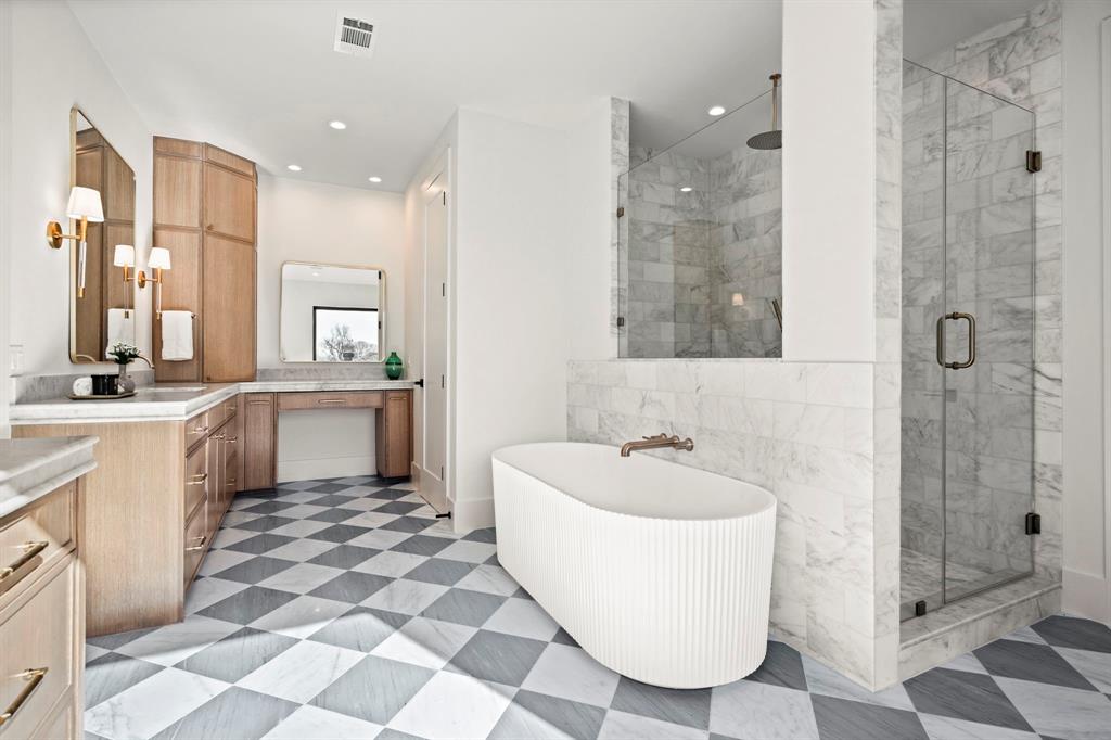 Wilshire Summit - Residential