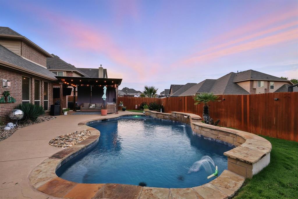 7240 Vienta Point