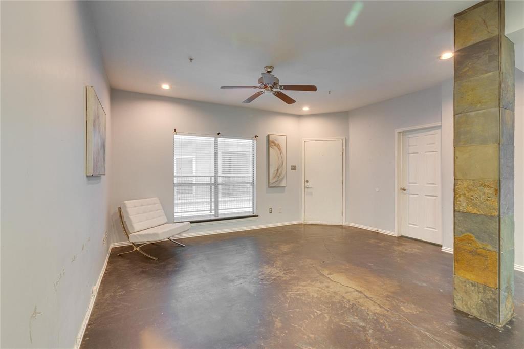 Hall Street Condo 4104 - Residential