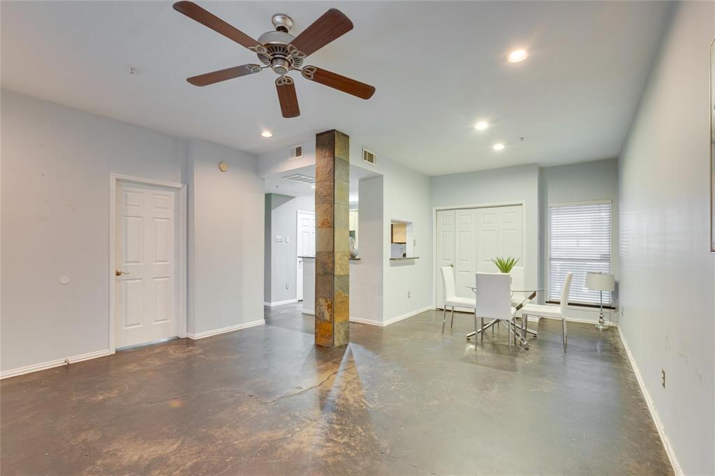 Hall Street Condo 4104 - Residential