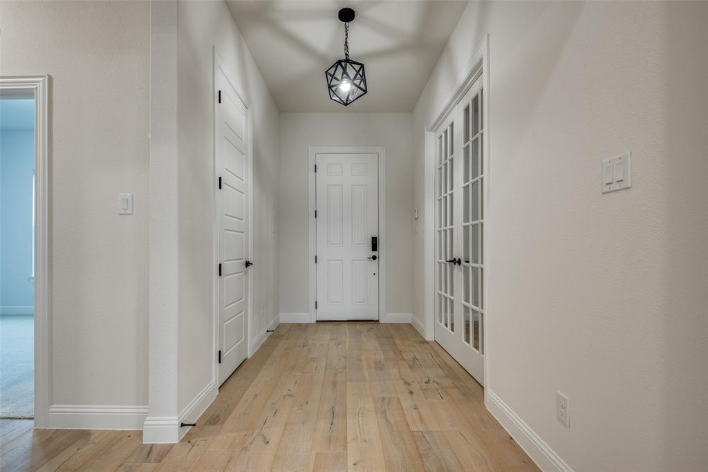 8452 Tripoli Trail
