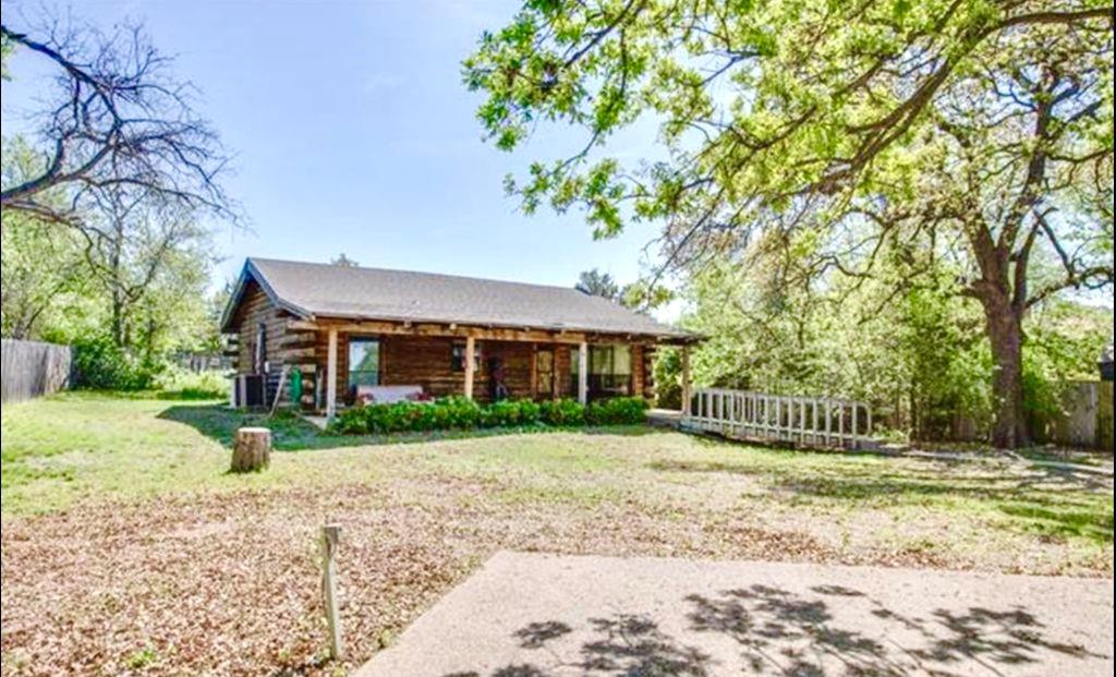 1126 Kingston Drive D