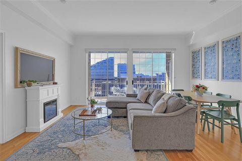 3225 Turtle Creek Boulevard 1042 Dallas TX 75219