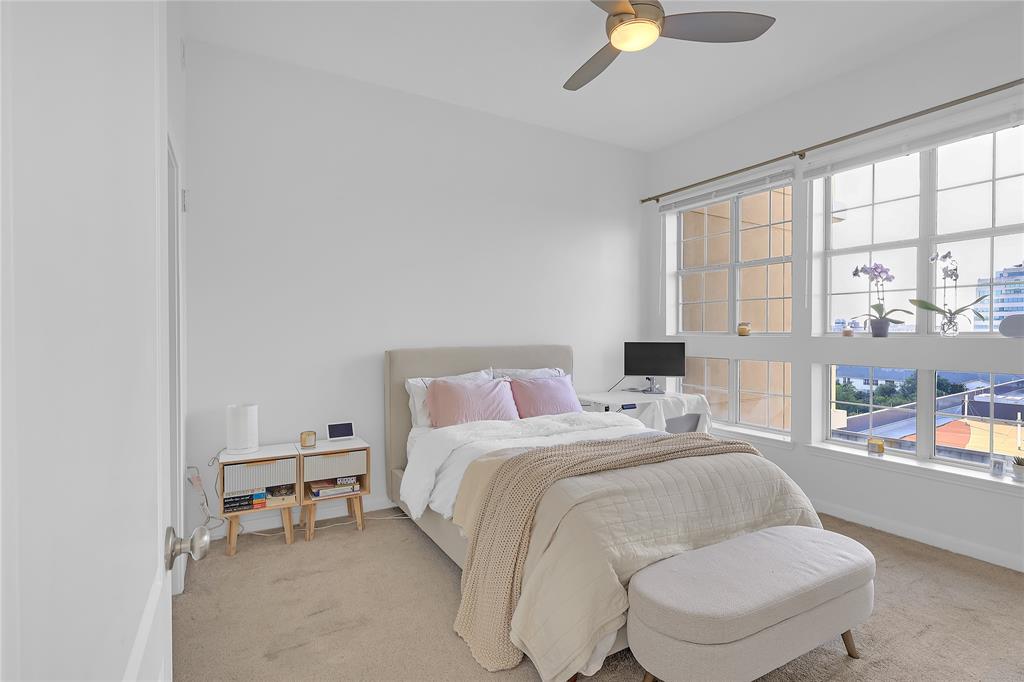 Renaissance On Turtle Creek Condo - Residential