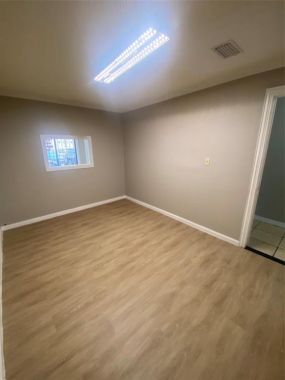 Leyva - Commercial Sale