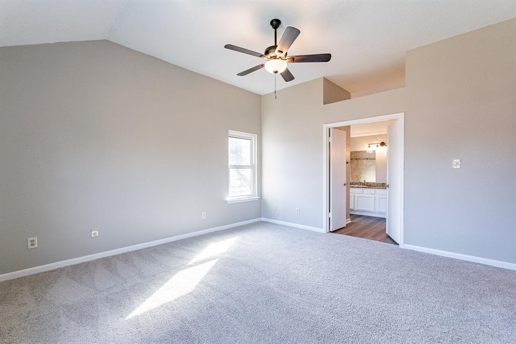 Oak Hollow Grand Prairie - Residential