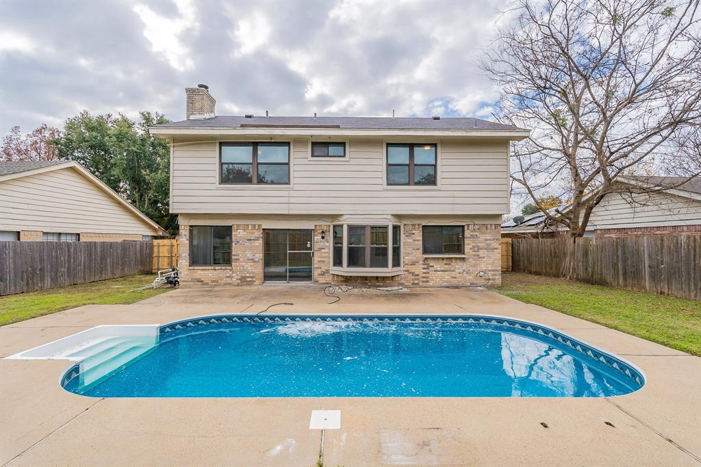 Oak Hollow Grand Prairie - Residential