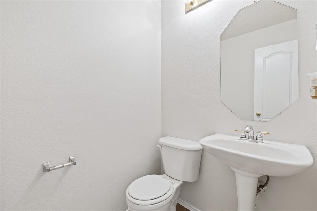 Lexington Glen - Residential Lease