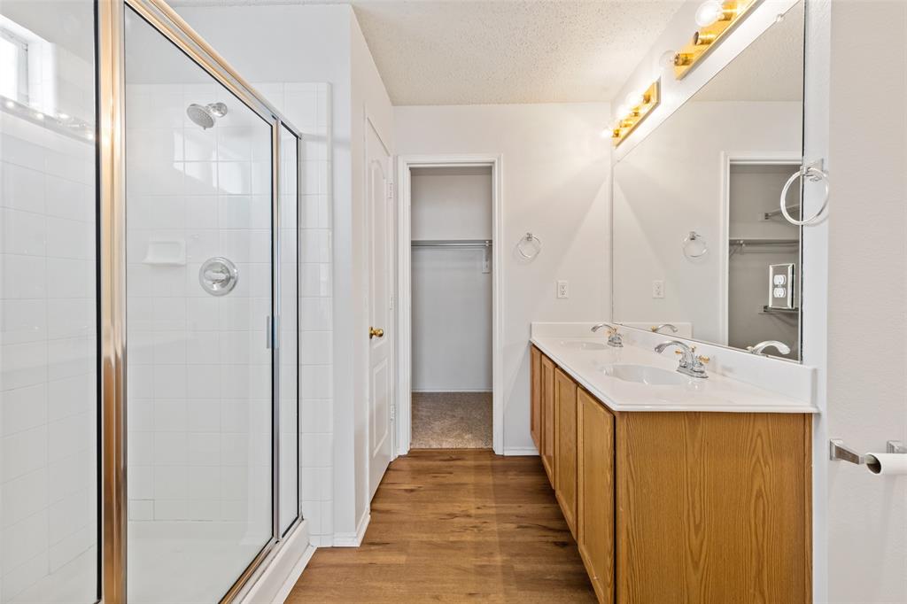 Lexington Glen - Residential Lease