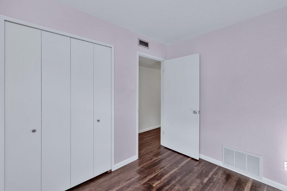 Meadow Park Inst 09 - Residential