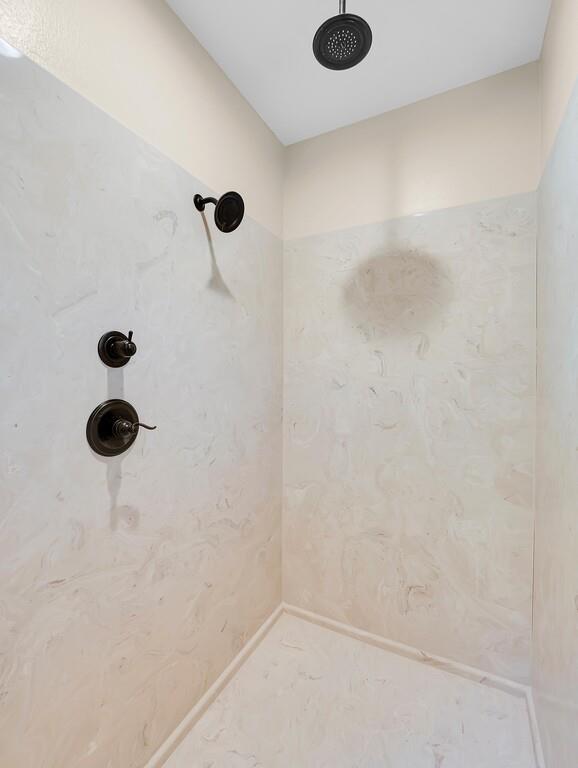 Galindo I - Residential