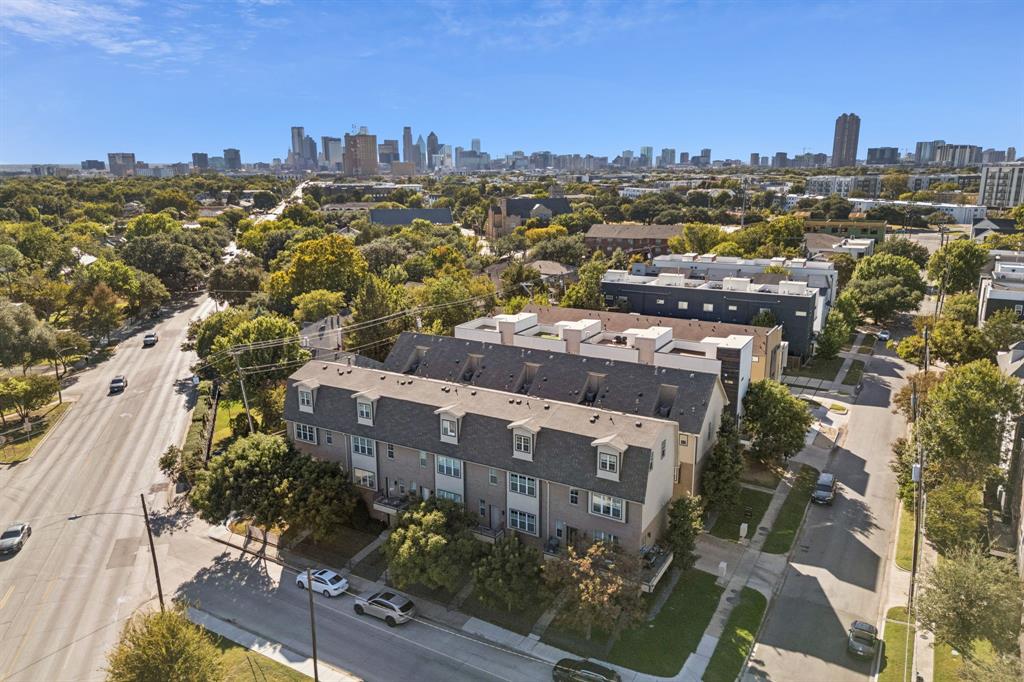 Bryan Pkwy Place Buliding A - Residential