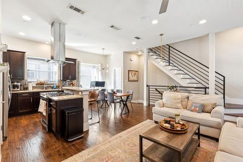 5820 Bryan Parkway 10 Dallas TX 75206