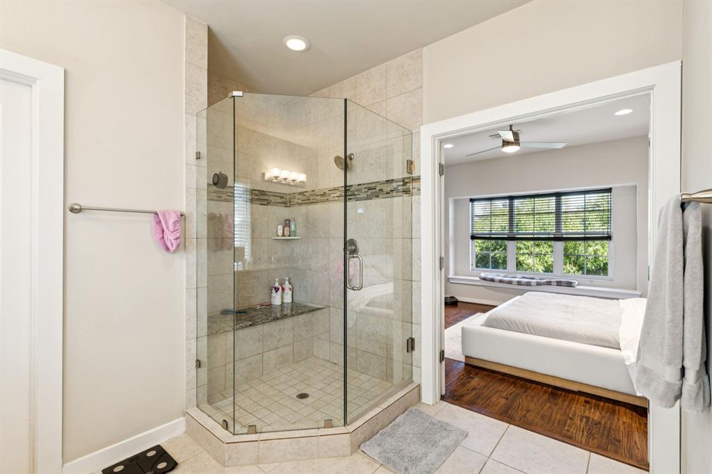 Bryan Pkwy Place Buliding A - Residential