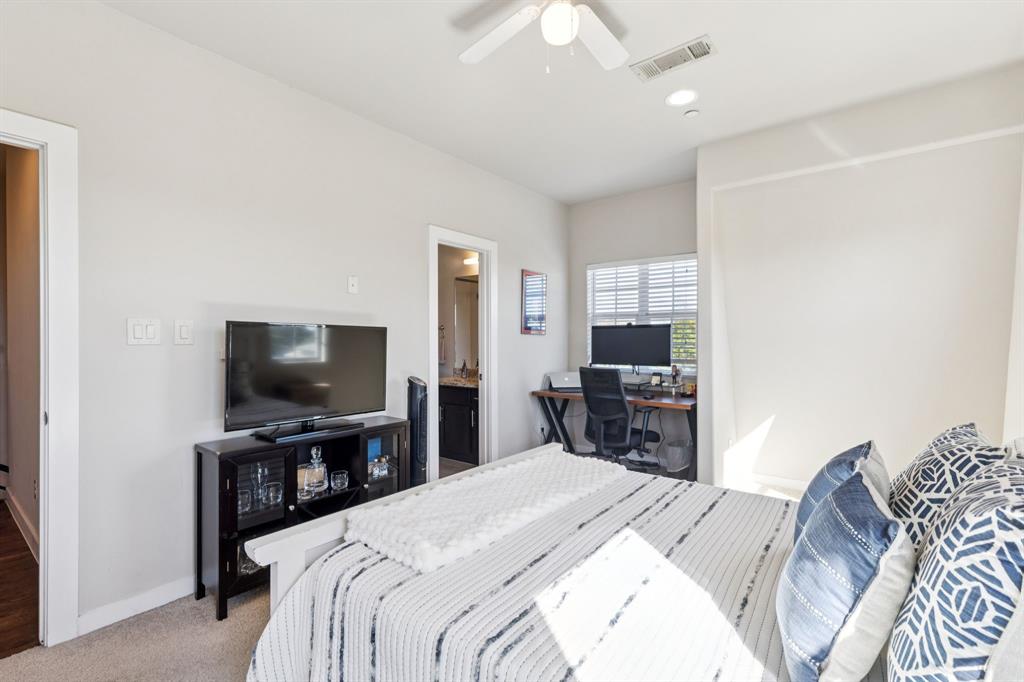 Bryan Pkwy Place Buliding A - Residential